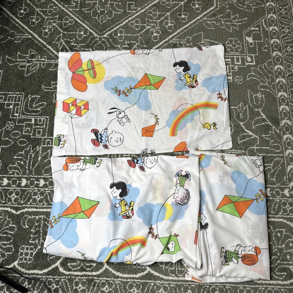 VTG ‘68 Peanuts Kite Fly 3 Pc Twin Sheet Charlie Brown Snoopy Fitted, Flat, Case